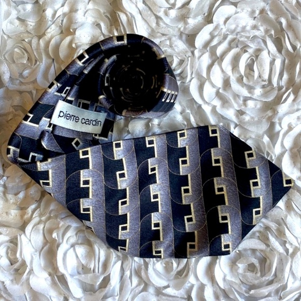 New Pierre Cardin mens silk tie